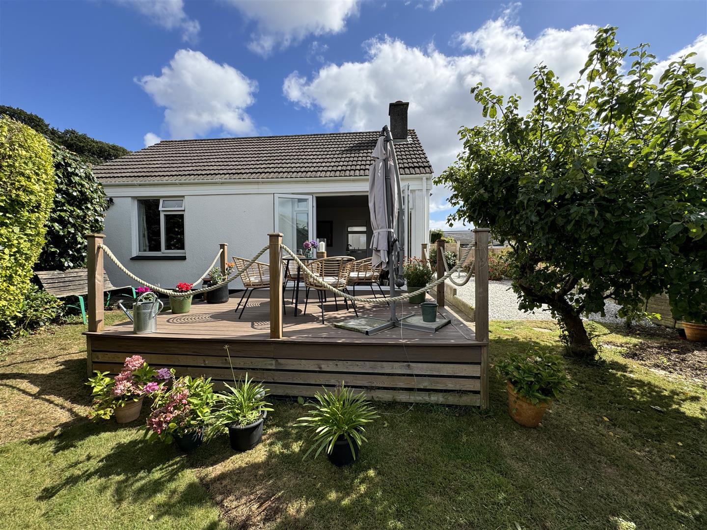 Midway Drive, Truro